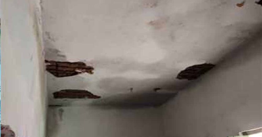 कोंडागांव में पंचायत भवन की छत का पलस्तर गिरा, दो प्रशिक्षु युवतियां घायल
