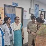 LNJP अस्पताल में हंगामा, सीनियर अफसर की आंखों में आए आंसू; महिला आयोग चेयरपर्सन की टिप्पणी पर भड़कीं नर्सें