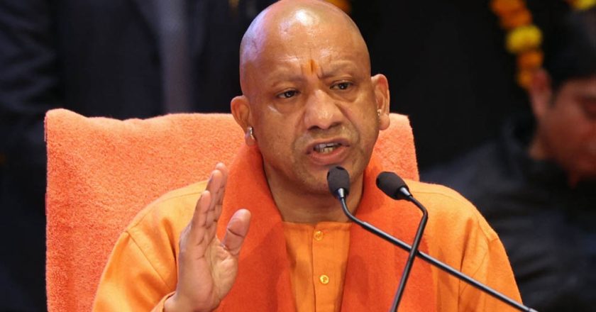 सड़कों के निर्माण कार्य में कोई कोताही स्वीकार नहीं: मुख्यमंत्री