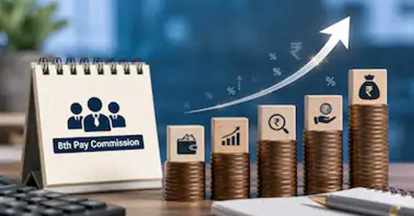 8th Pay Commission: न्यूनतम ₹69,000 सैलरी की मांग क्यों? HRA और फैमिली फैक्टर का पूरा गणित समझिए