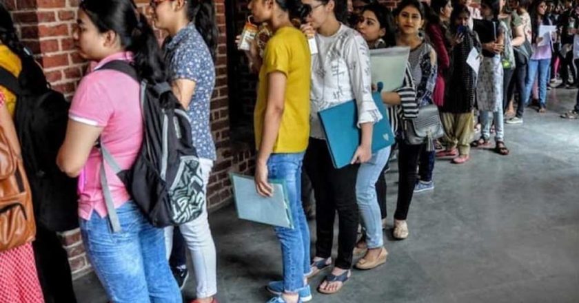 NEET-JEE एडमिशन में बोर्ड परीक्षा के अंकों को मिल सकता है 50% वेटेज, जानिए क्या है सरकार का नया प्लान