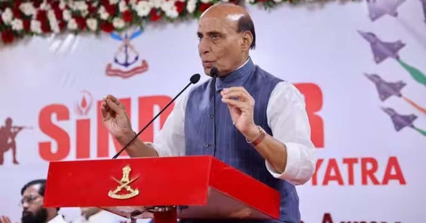 राजनाथ सिंह ने रक्तदान अभियान को बताया सैनिकों के प्रति देश की जिम्मेदारी
