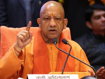 एयर शो की तैयारियों को लेकर सीएम योगी ने की समीक्षा,नमो घाट पर व्यवस्थाओं का किया स्थलीय निरीक्षण